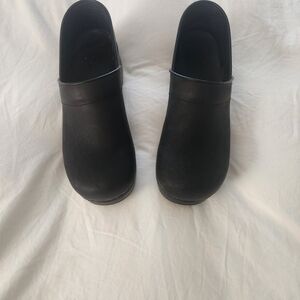 Dansko Black Men's Slip-On Clogs with Smooth Upper EU 45 US 11.5